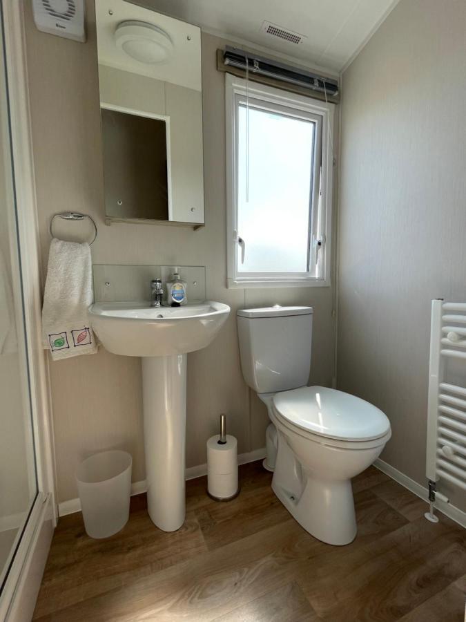 Fairview Caravan Hire 洛西茅斯 外观 照片